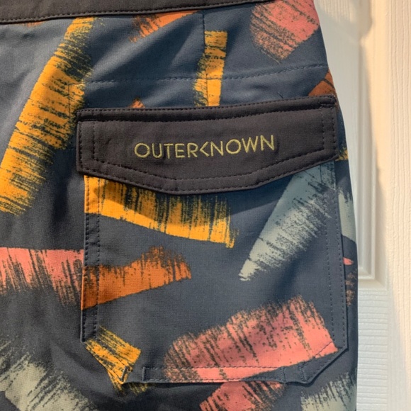Outerknown swim shorts size 28 - Picture 3 of 5